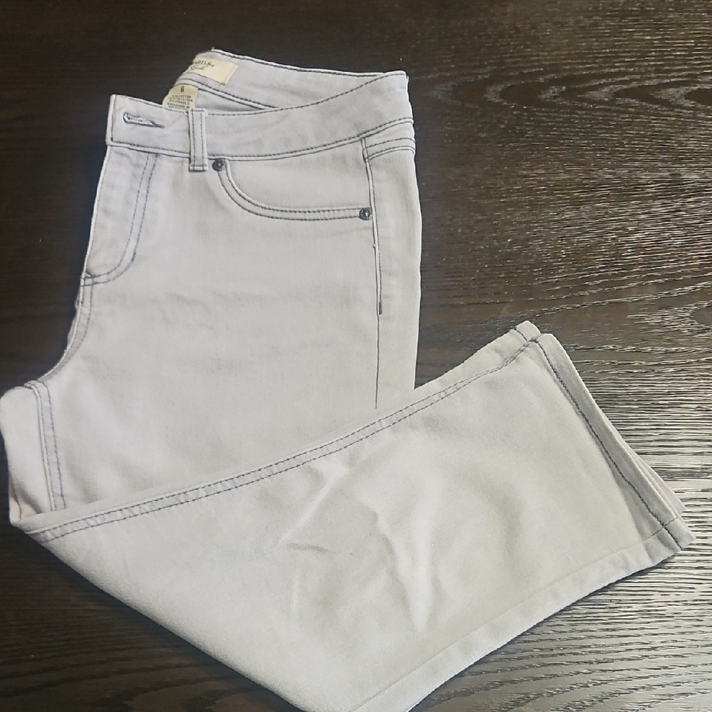 d. jeans Women's Straight Leg Light Gray Jeans